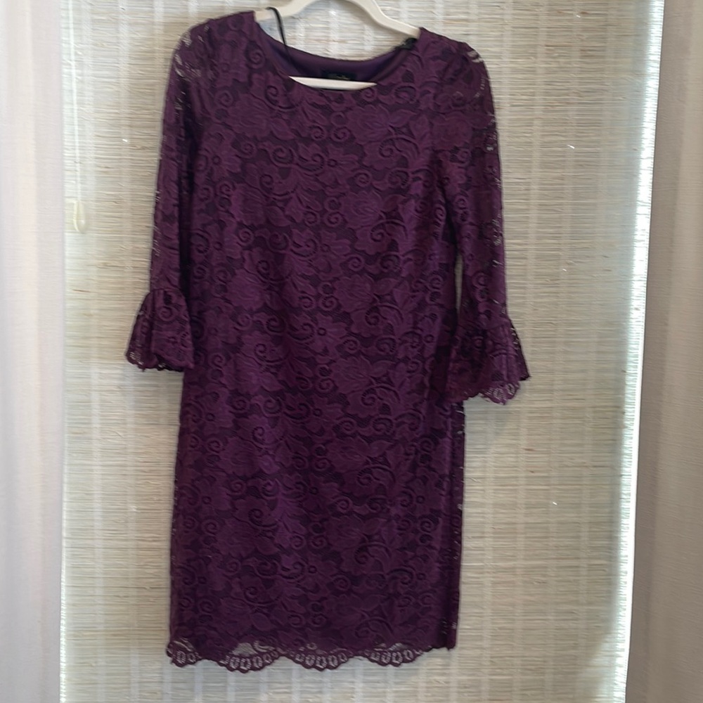 Laundry By design. Color magenta size xs Excellent shape. Like new!